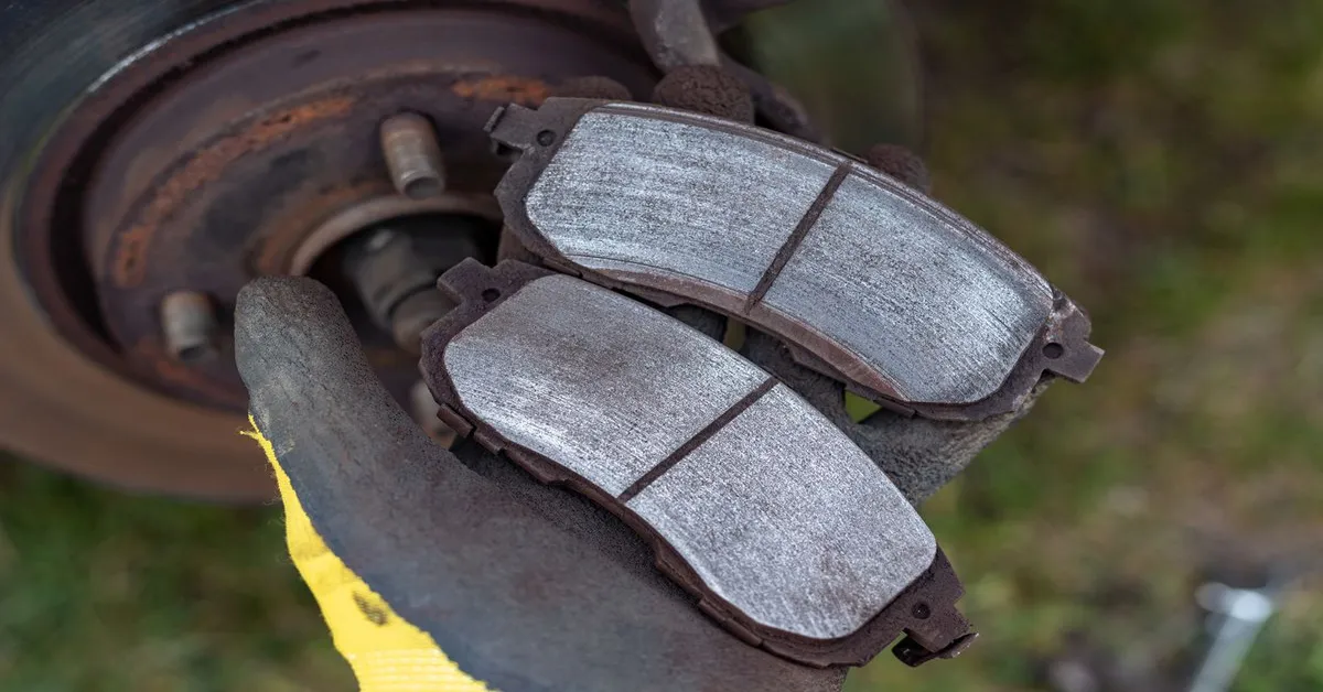 why would brake pads wear differently